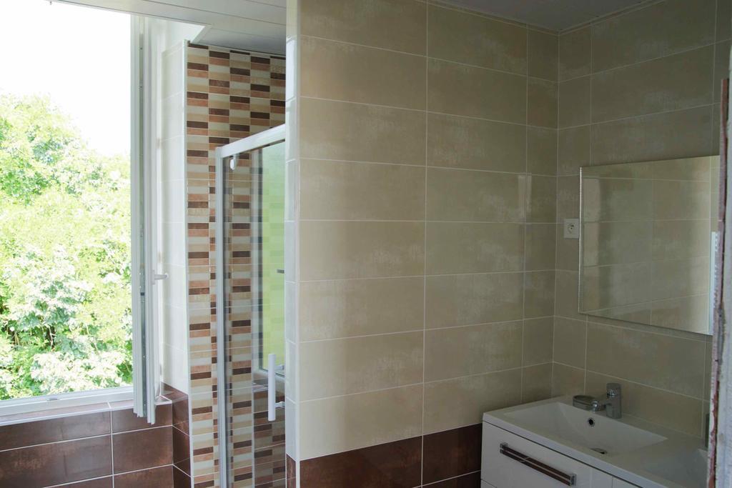 Moulin Des Tours Bed & Breakfast Barbaste Екстериор снимка