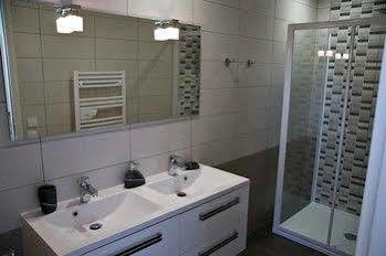 Moulin Des Tours Bed & Breakfast Barbaste Екстериор снимка